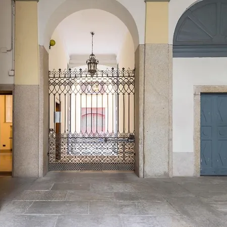 ALTIDO Bright Flat in Milan Centre near Duomo Appartamento *